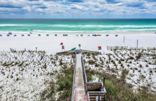 Fort Walton Beach Casa | All Decked Out