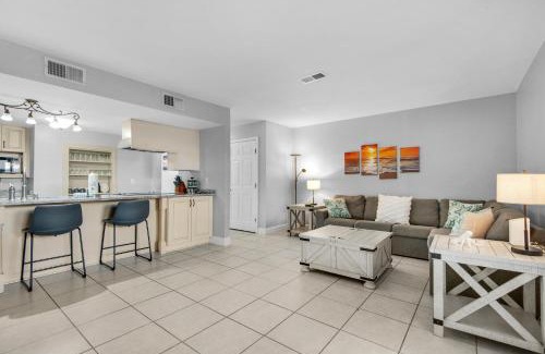 Fort Walton Beach Casa | All Decked Out