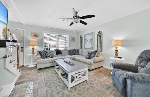 West Panama City Beach Casa | All Decked Out on PCB