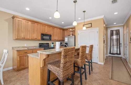 Sunnyside Condominio | All Decked Out - 140 Southfield