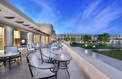 Sharm El Sheikh Hotel | All‑Inclusive & Waterslides Resort w/Beach Access, Tennis, Games & Kids’ Club