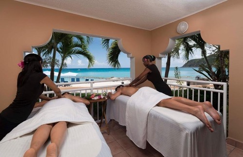 Philipsburg Complejo | All Inclusive Divi Little Bay Beach Resort