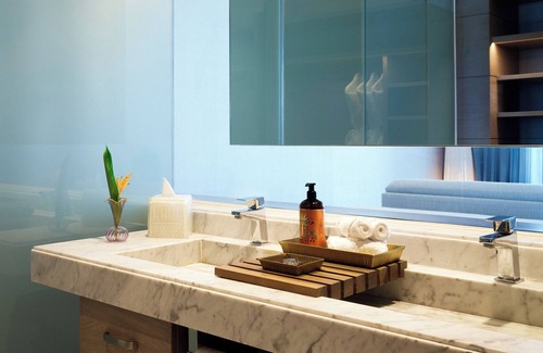 Punta Sam Hotel | All-inclusive: Vibrant Beachfront Resort w/ Rooftop Jacuzzis & Ocean View