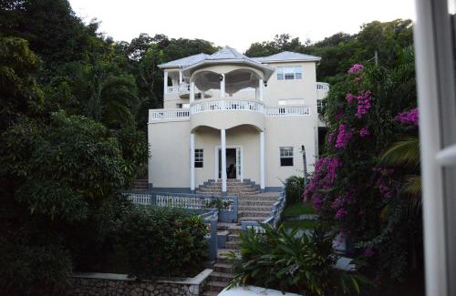 Drapers Casa | All Nations Guest House