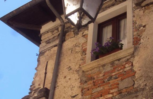 Orta San Giulio Casa | All'Ombra dell'Antica Pietra