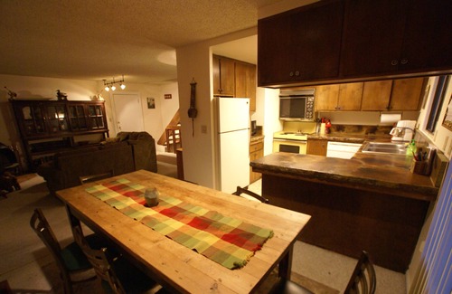 Wrightwood Cabina | Todo Pine Inn - Gran 4BD / 2ba - a pocos pasos de la villa