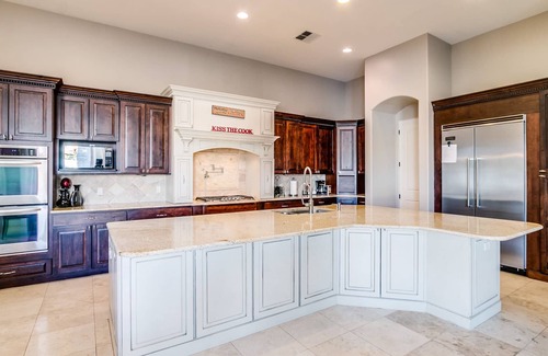 Peoria Casa | Opulence Farm Oasis: ❤️SPA Pool❤️Ping Pong❤️Foosball❤️Billboard❤️And Many More