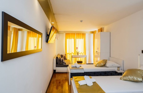 Kastela Cama Y Desayuno | All Saints B&B Kastela