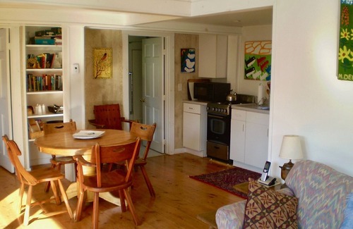 Craftsbury Village Cabaña | All Season Vermont Vacation Cottage