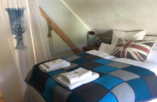 Loogh Cama Y Desayuno | All Seasons Bed & Breakfast