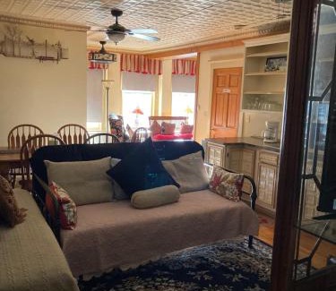 Eureka Springs Historic District Cama Y Desayuno | All Seasons Inn
