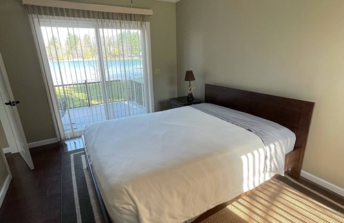 Kalkaska Casa | Todos los deportes Big Blue Lake Waterfront Home Wth Dock