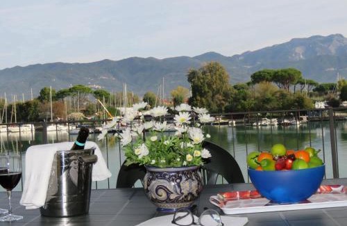 Ameglia Apartamento | Alla Foce del Magra - Tra Cinque Terre e Forte dei Marmi con posto barca