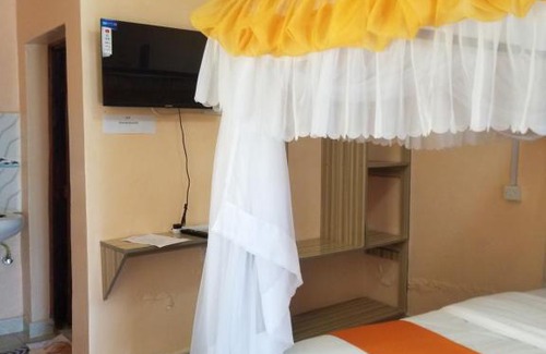 Nakuru Hotel | Allamanda Gardens Resort