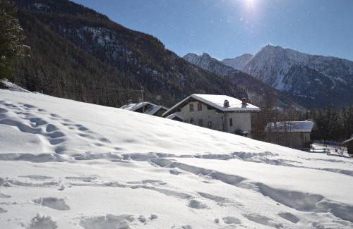 Frachey Casa | Alle pendici del Monte Rosa