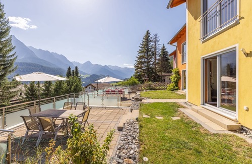 Engadin Scoul Casa | 5 evaluaciones en "e-domizil": 4. 80 de un máximo de 5. 0 puntos