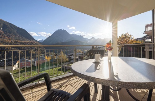 Engadin Scoul Apartamento | 18 valoraciones sobre "e-domizil": 4. 74 de un máximo de 5. 0 puntos