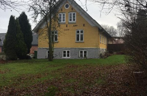 Naesby Cama Y Desayuno | Allesø Gl. sognefoged gård