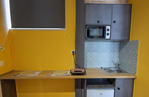 Lesvos Cama Y Desayuno | ALLEY ROOMS