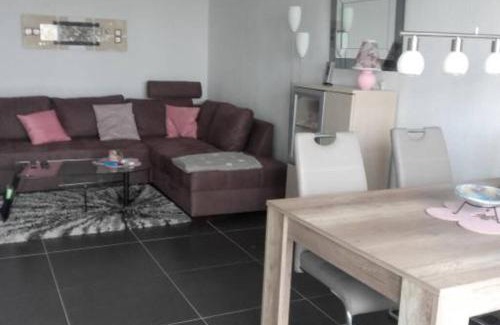 Christazhofen Apartamento | Allgäu gemütliche, moderne Wohnung mit Garten-Pool
