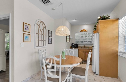 Islamorada Casa | Alligator Reef Lobster House, a special slice of paradise