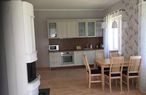 Vaike-Maarja Parish Apartamento | Allika külalistemaja