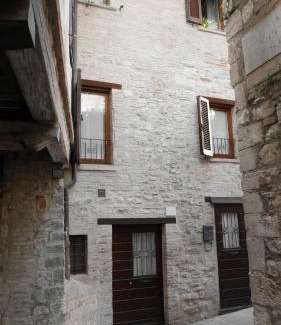 Gubbio Apartamento | Alloggio Maria Gubbio Centro