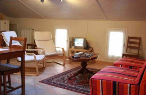 Isolabona Apartamento | Alloggio per Vacanze a Isolabona