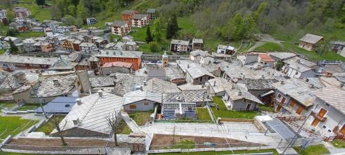 Crissolo Apartamento | Alloggio Solarium