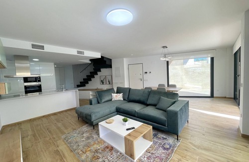 Villajoyosa Chalet De Esquí | ALLON BAY DUPLEX (R131)
