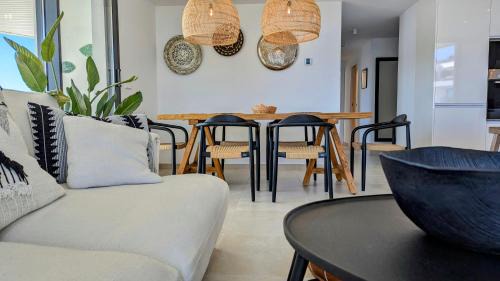Villajoyosa Apartamento | ALLONBAY design & spa apartment