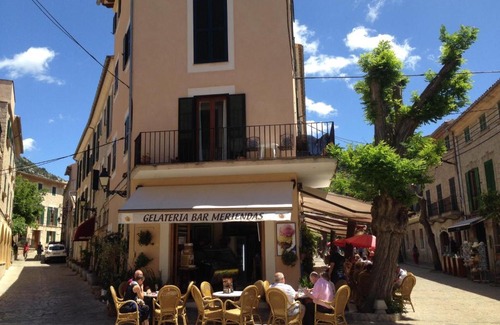 Valldemossa Cama Y Desayuno | Allotjaments Serra de Tramuntana