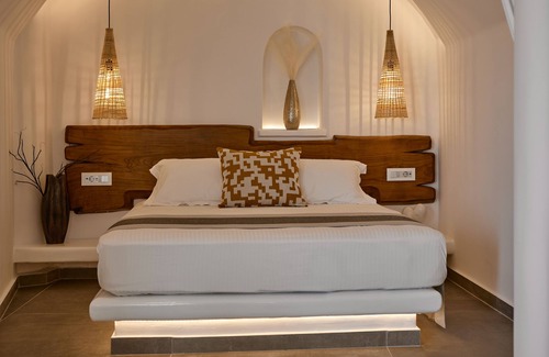 Oia Casa | Allure Breeze Suites