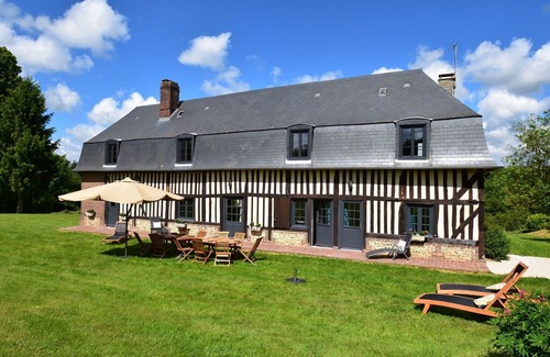 Asnieres Cabaña | Alluring Cottage in Asnières with Terrace