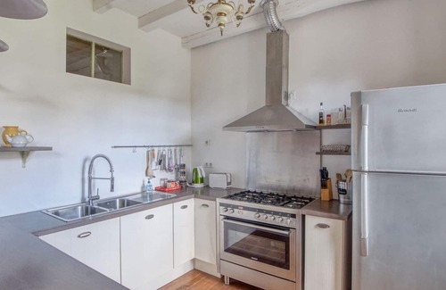 Degagnac Casa | Acogedora casa de vacaciones en Dégagnac con piscina climatizada y jacuzzi