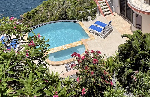 Peterborg Villa | Alluring "Villa Vista" Red Rock Peterborg, St. Thomas, US Virgin Islands