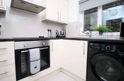 Pentre Casa | Alma Cottage Rhondda Valley by STAE-Homes