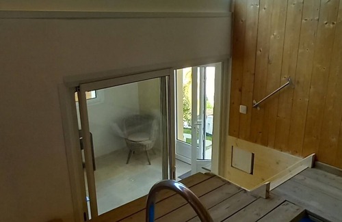 Roche-Saint-Secret Cama Y Desayuno | Alma Bella -Parent suite with private indoor heated pool
