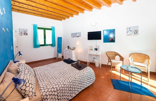 Guatiza Cama Y Desayuno | Alma Libre Bed and Breakfast