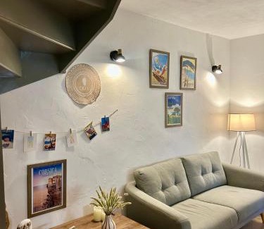 Lecci Casa | ALMA Rossa