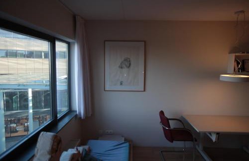 Centrum Almere Stad Apartamento | Almere Centre half an hour train to Amsterdam