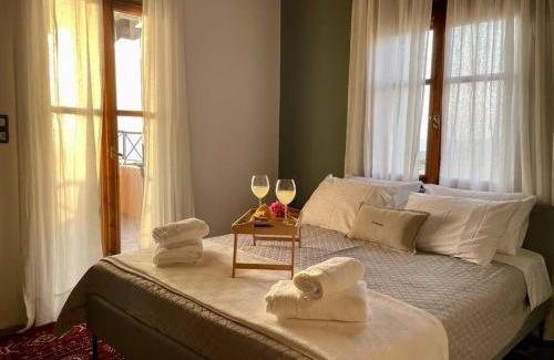 Livadia Casa | almond home