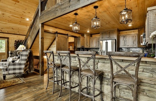 Ellijay Cabina | Almost Heaven Lakeview Lodge