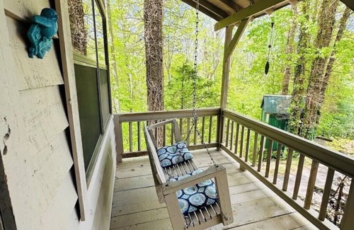Blairsville Cabina | Almost Heaven near Brasstown Bald
