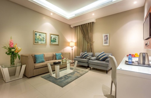 Al Malaz Hotel | Almuhaidb Salahuddin- Almalaz
