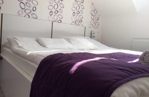 Sarvar Apartamento | ALOE Apartman