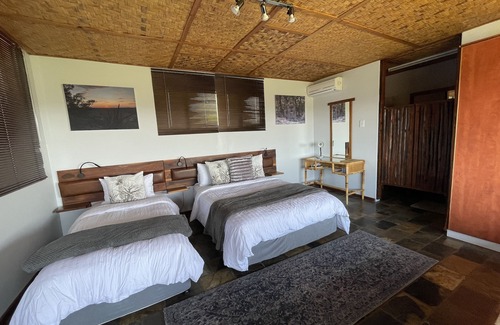 Otjiwarongo Cabina | Aloegrove Safari Lodge