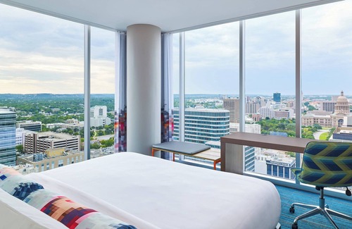 Downtown Austin Hotel | Aloft Austin Downtown