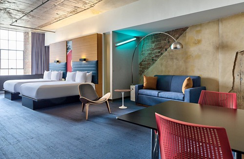 Downtown Dallas Hotel | Aloft Dallas Downtown