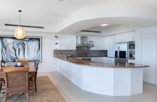 Noraville Casa | Aloha beachfront Beauty - 13 Elizabeth Dr